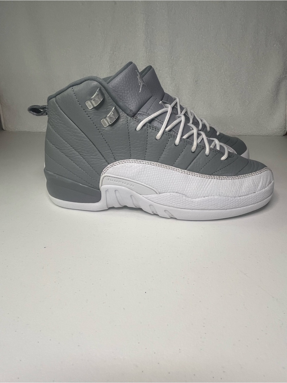 Nike Air Jordan 12 Retro GS Stealth Size 7Y